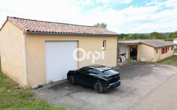 Maison à vendre    1 pièce •  Ruoms