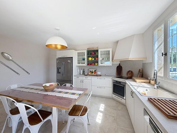 Vente Maison de luxe Uzès 4 Pièces 127 m²