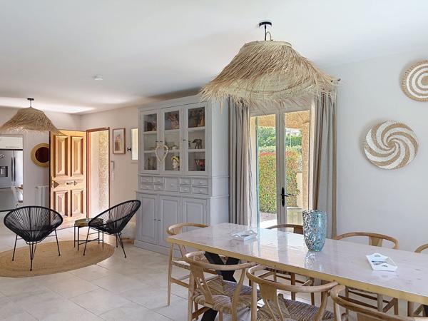 Vente Maison de luxe Uzès 4 Pièces 127 m²