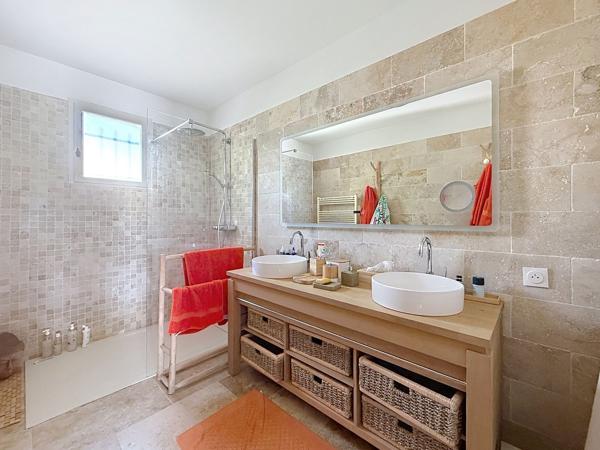 Vente Maison de luxe Uzès 4 Pièces 127 m²