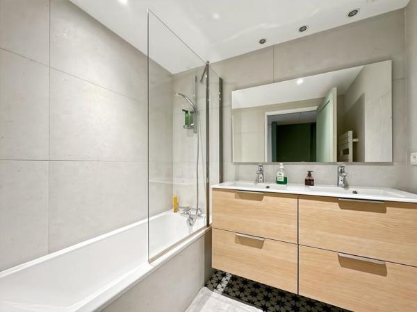 Appartement 8 pièces - 150 m² Bien prestige