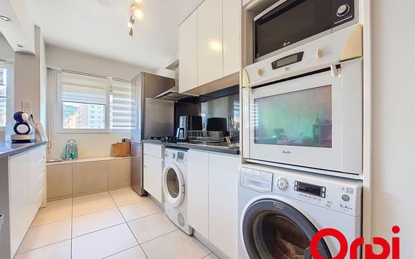 Appartement à vendre    2 pièces • 49,92 m2 Nice