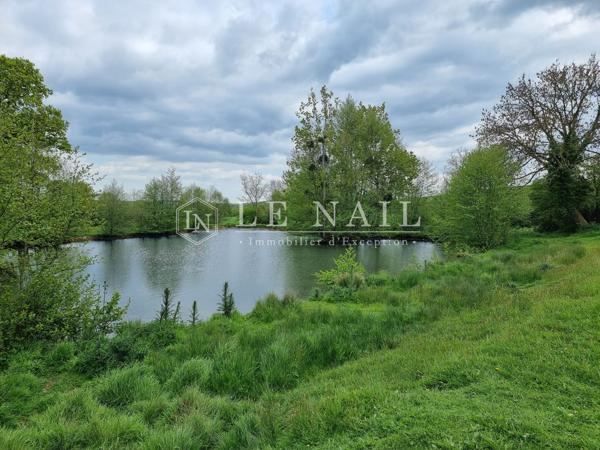 LOGIS SARTHOIS ET DEPENDANCES DANS UN BEL ENVIRONNEMENT EN PAYS DE LA LOIRE