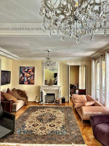 Paris 17e - Rue Théodore de Banville - Appartement luxe - 6 pièces - 4 chambres - 204 m²