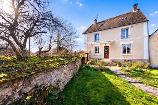 Vente Maison 5 pièces 145 m2 à Fontenay-Trésigny