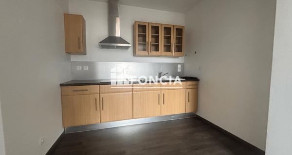 À vendre Appartement 4 pièces 57.5 m² - Reims 51100