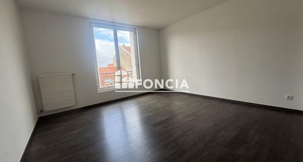 À vendre Appartement 4 pièces 57.5 m² - Reims 51100