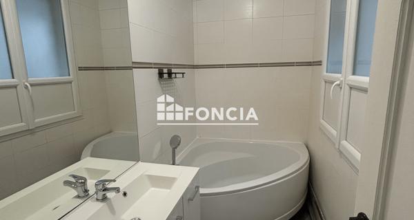 À vendre Appartement 4 pièces 57.5 m² - Reims 51100