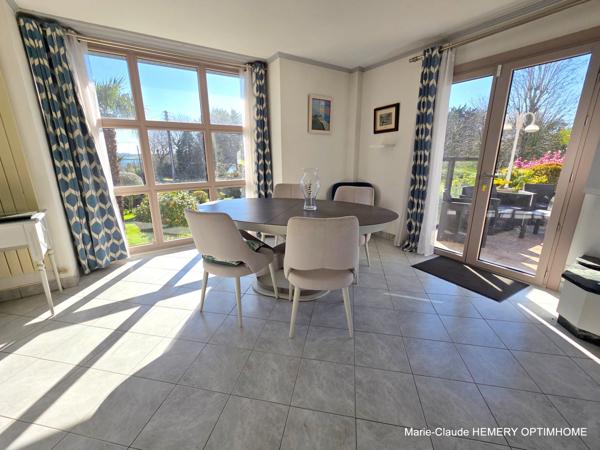 Ravissante Propriété de deux maisons sur les bords de Rance à la Richardais.