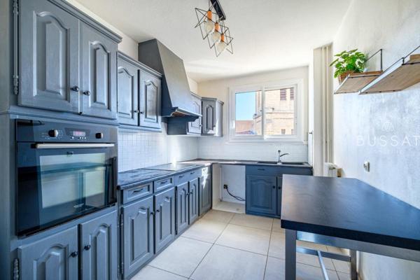 Vente appartement 3 chambres double exposition très lumineux