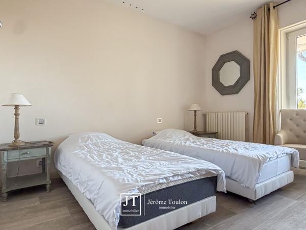 Maison 5 pièce(s) 4 chambre(s) 120 m²