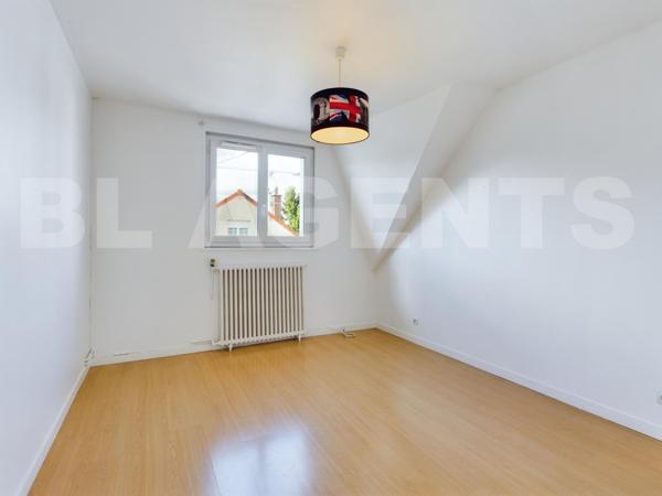 MAISON FAMILLIALE 5 PIECES 4 CHAMBRES