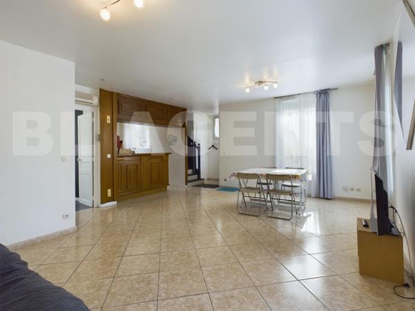 MAISON FAMILLIALE 5 PIECES 4 CHAMBRES