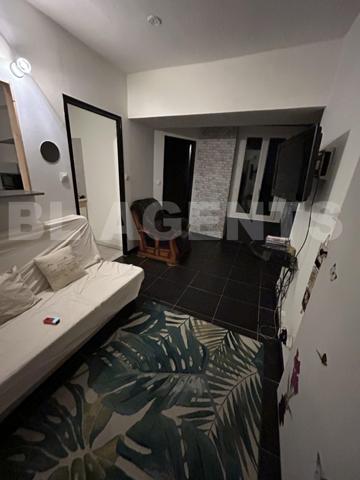 Appartement 2 pièce(s) 100 m2