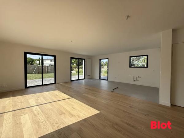 Maison 8 pièce(s)