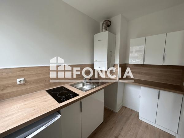 Location Studio 30.61 m² - 49 AVENUE DU LOUP Pau 64000