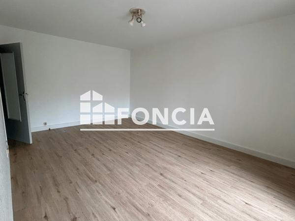 Location Studio 30.61 m² - 49 AVENUE DU LOUP Pau 64000
