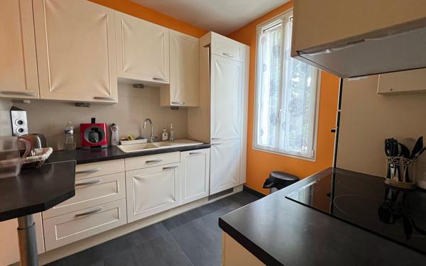 Maison à vendre    6 pièces • 111 m2 Fontenay-aux-Roses