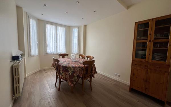 Maison à vendre    6 pièces • 111 m2 Fontenay-aux-Roses