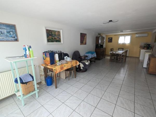 Villa 162m2 avec appartement indépendant à deux pas du Pont du Gard