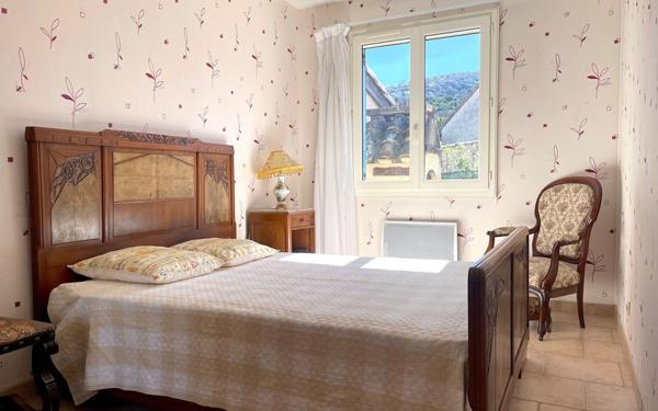 Maison à vendre    5 pièces •  Viviers