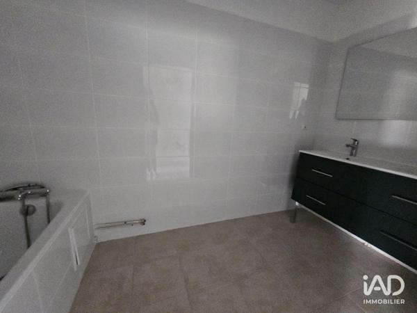 Location appartement 4 pièces 86 m² Montpellier