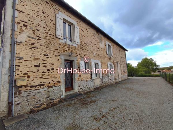 Immeuble à vendre 6 pièces de 140 m²