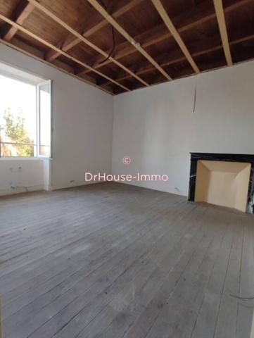 Immeuble à vendre 6 pièces de 140 m²