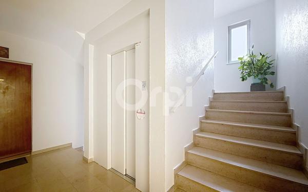 Appartement à vendre    4 pièces • 93,76 m2 Mulhouse