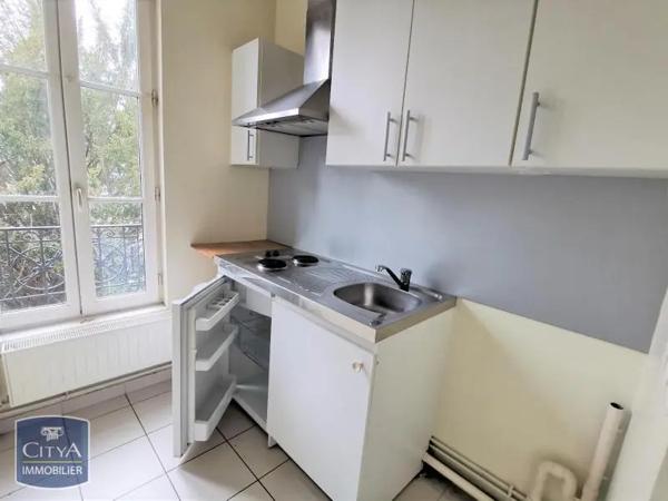 Appartement à louer 1 pièce 31.6m² Laon (02000)