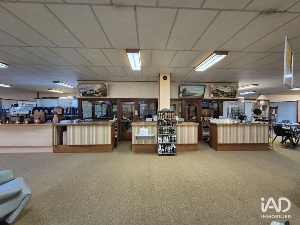 Murs commerciaux  à vendre 1 500 m² Chef-Boutonne