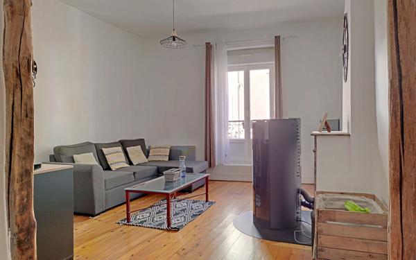 Appartement à vendre    2 pièces • 65 m2 Cholet
