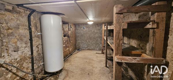 Maison à vendre 4 pièces 81 m² Semur-en-Vallon