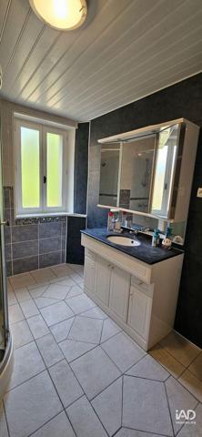 Maison à vendre 4 pièces 81 m² Semur-en-Vallon