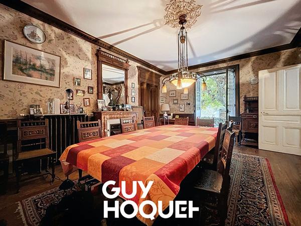 Maison de Caractère 6 Chambres + Greniers et Dépendances sur terrain de 3500 m² environ - 71570 ROMANECHE THORINS