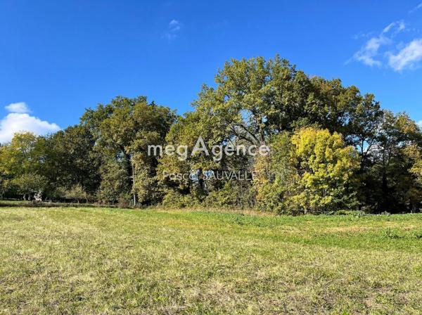 Terrain à SAINT-GERMAIN-DU-SALEMBRE, 24190 - 1300m²