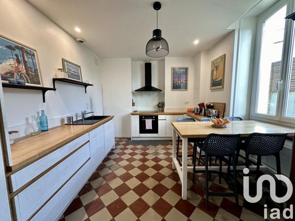 Maison 7 pièces de 183 m² à Saint-Paul-lès-Dax (40990)