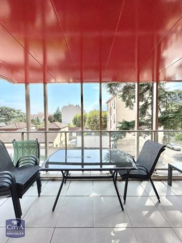 Appartement à vendre 3 pièces 63.85m² Bron (69500)