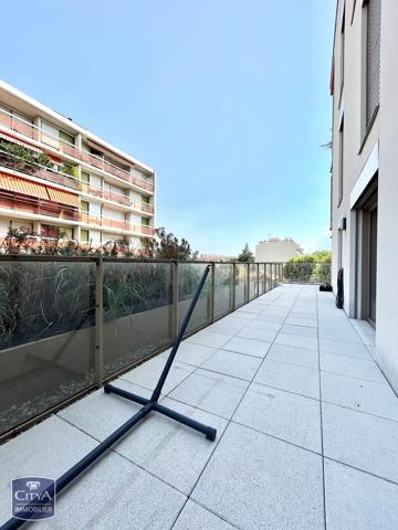 Appartement à vendre 3 pièces 63.85m² Bron (69500)