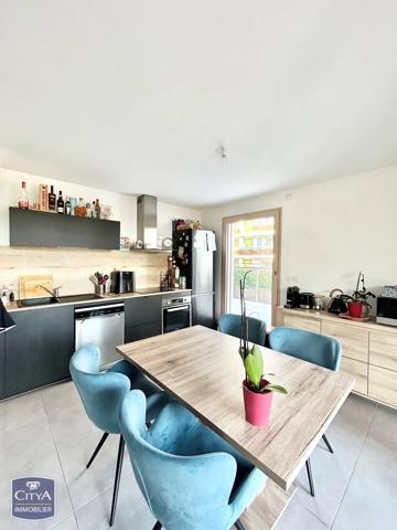 Appartement à vendre 3 pièces 63.85m² Bron (69500)