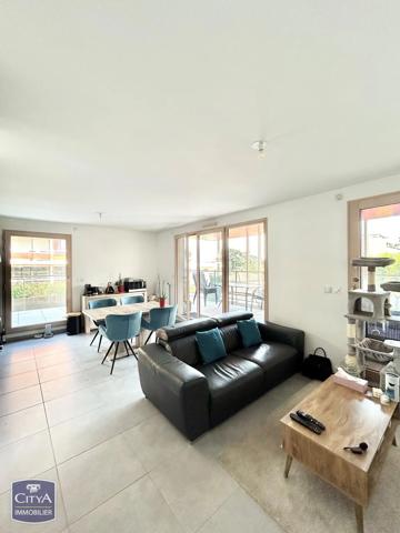 Appartement à vendre 3 pièces 63.85m² Bron (69500)