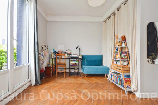 BOURG-LA-REINE - MAISON 5 PIECES - 93,39 m² CARREZ - 97 m² UTILES - 3 CHAMBRES - JARDIN 36 M² ENVIRON - BOX A 2 MIN