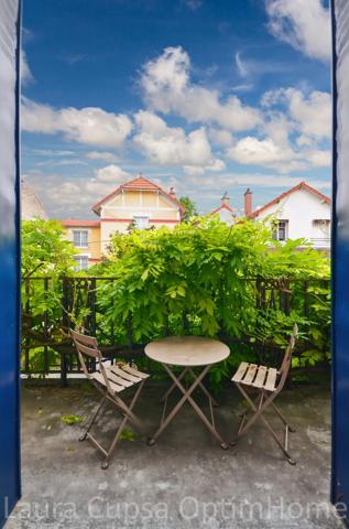 BOURG-LA-REINE - MAISON 5 PIECES - 93,39 m² CARREZ - 97 m² UTILES - 3 CHAMBRES - JARDIN 36 M² ENVIRON - BOX A 2 MIN