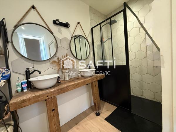 CHARMANTE MAISON AU CALME PROCHE CENTRE VILLE AVEC GRAND JARDIN   A PONTIVY