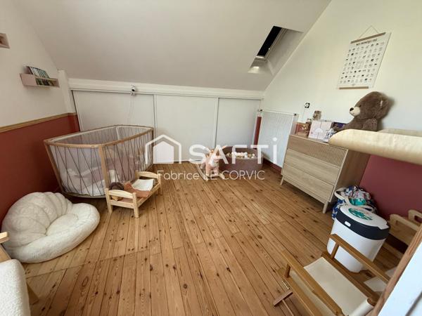 CHARMANTE MAISON AU CALME PROCHE CENTRE VILLE AVEC GRAND JARDIN   A PONTIVY