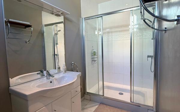 Maison à vendre    7 pièces • 193 m2 Villecresnes