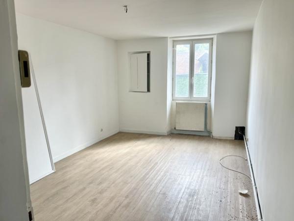 Maison à vendre 192 000 € Nézel 6 p 170 m² DPE