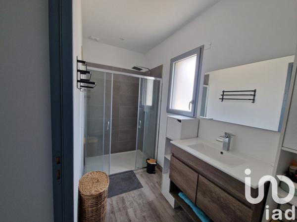 House for sale 5 rooms 148 m² Vérines