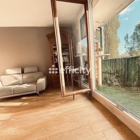 Appartement 3 pièces - 63 m² Exclusivité efficity