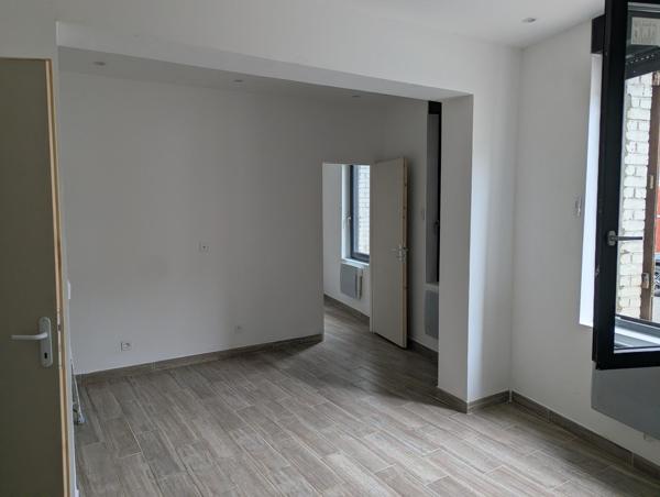 IMMEUBLE DE RAPPORT RÉNOVÉ – CENTRE-VILLE DE SAINT-QUENTIN – QUARTIER REMICOURT